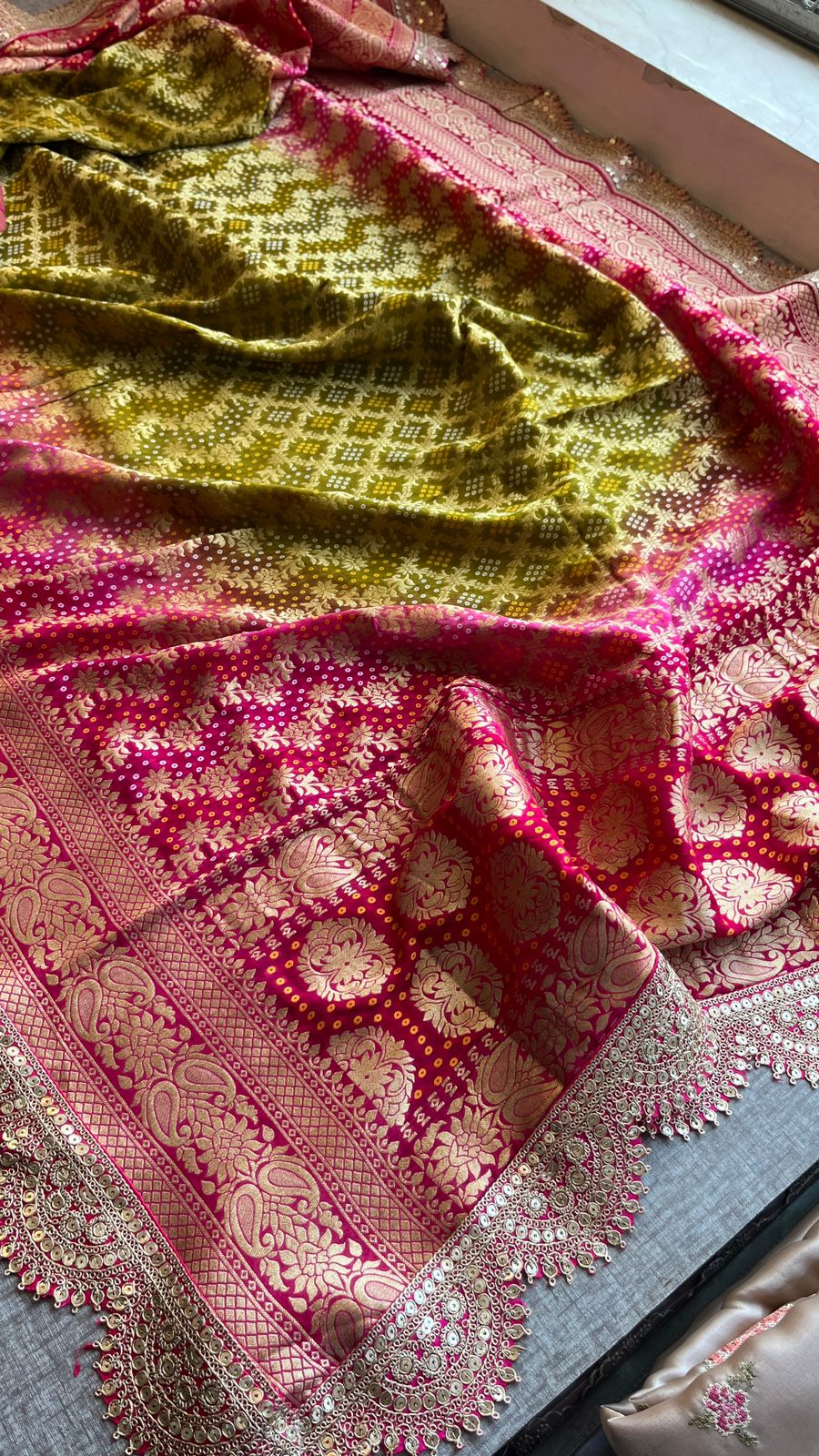 Elegant Bandhani Banarasi Khaddi Georgette Dupatta