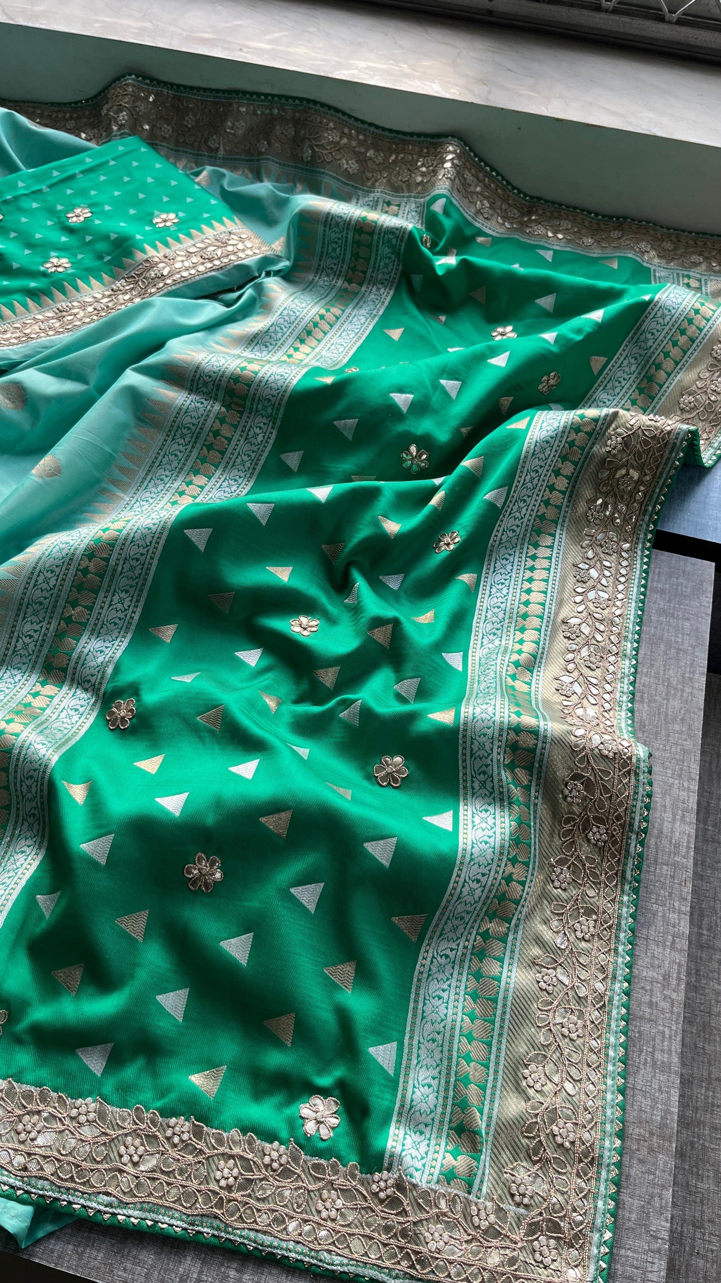 Munga Patola Silk Saree with Gotapatti & Pearl Embroidery