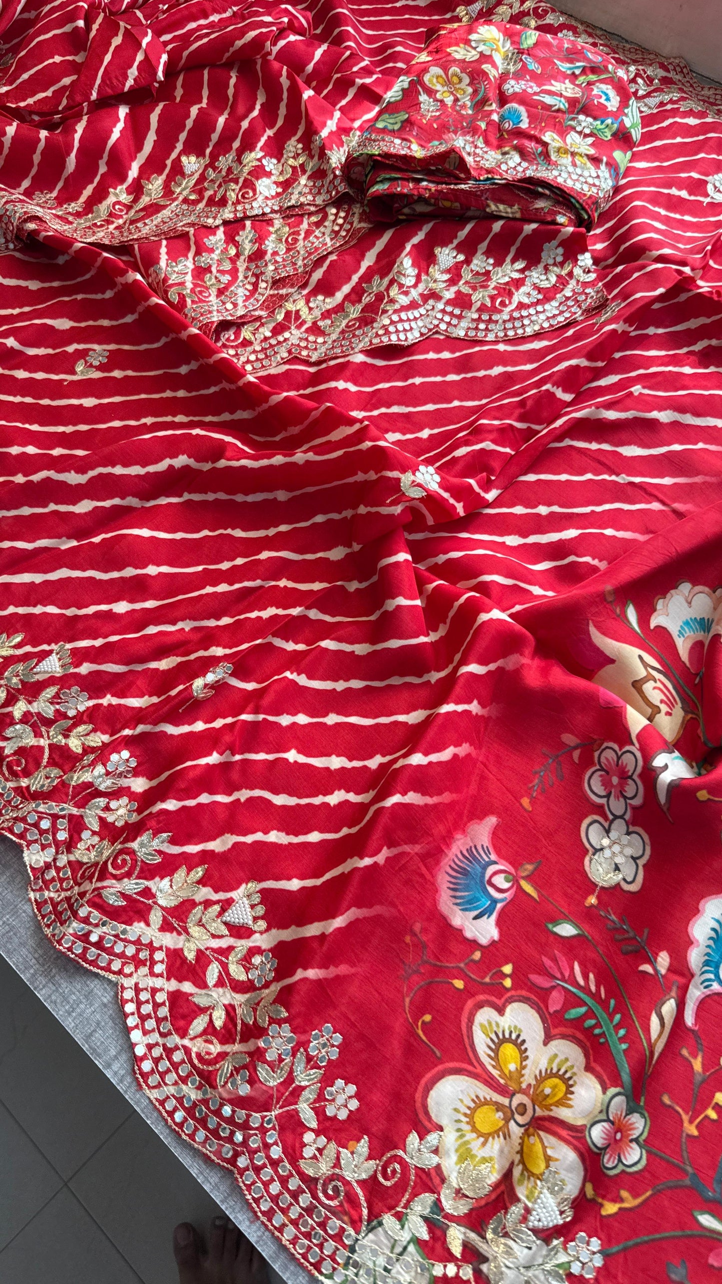Munga Crepe Silk Saree with Kasab & Gotapatti Detailing