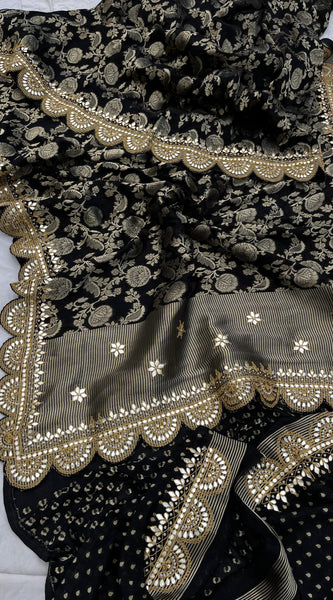 Khaddi Georgette Banarasi Saree with Pearl & Gotapatti Work
