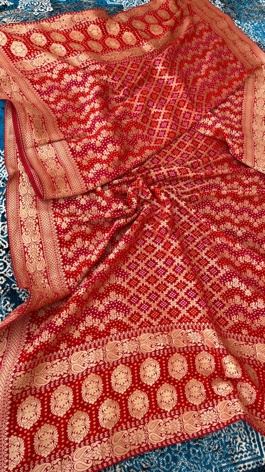 Pure Khaddi Georgette Dupatta with Bandhani Weaving