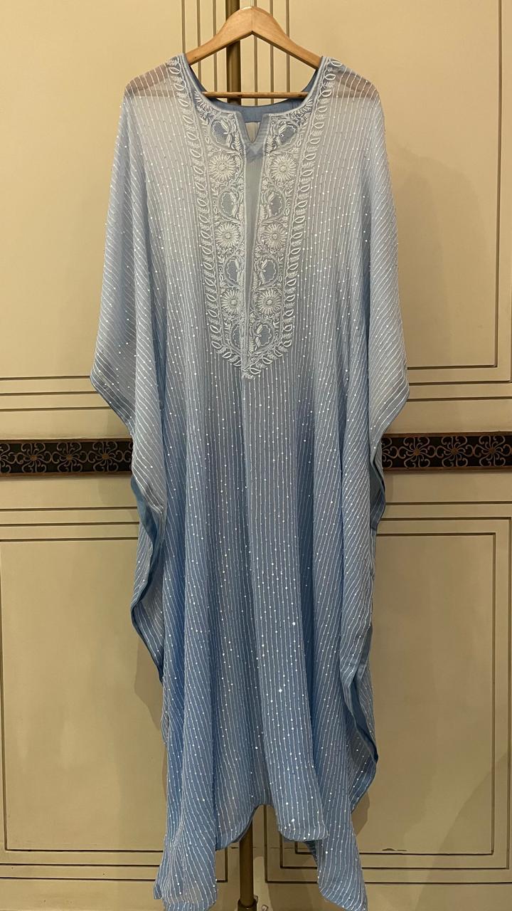 Pure mulmul semi stitched kurta dupatta with jaali motifs