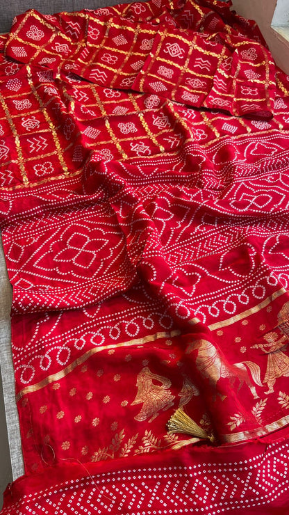 Pure Crepe Silk Saree with Bandhani Banarasi Weaving