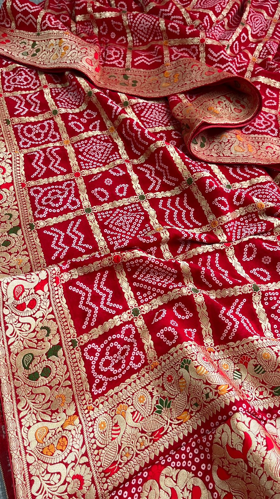 Pure Khaddi Georgette Saree with Bandhani & Meena Banarasi Weaving
