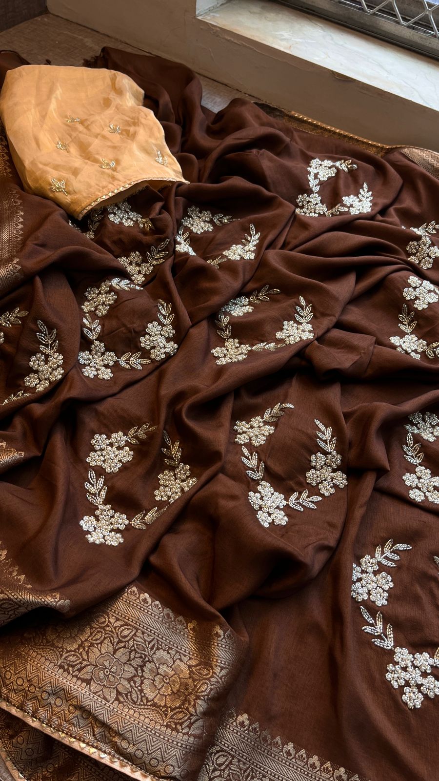 Pure Munga Silk Banarasi Saree with Zardozi, Kutdana & Pearl Work