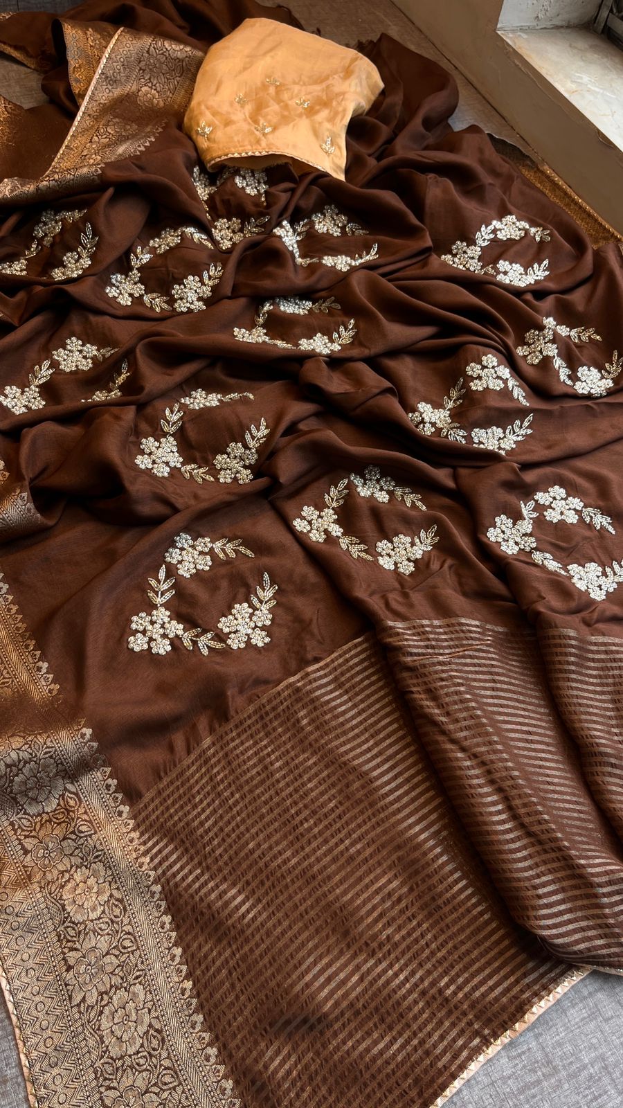 Pure Munga Silk Banarasi Saree with Zardozi, Kutdana & Pearl Work