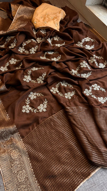 Pure Munga Silk Banarasi Saree with Zardozi, Kutdana & Pearl Work