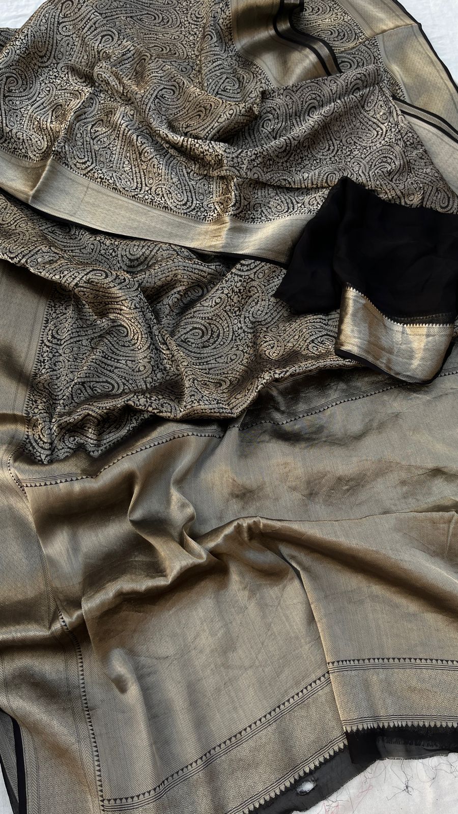 Pure Khaddi Georgette Saree with Banarasi Weaving
