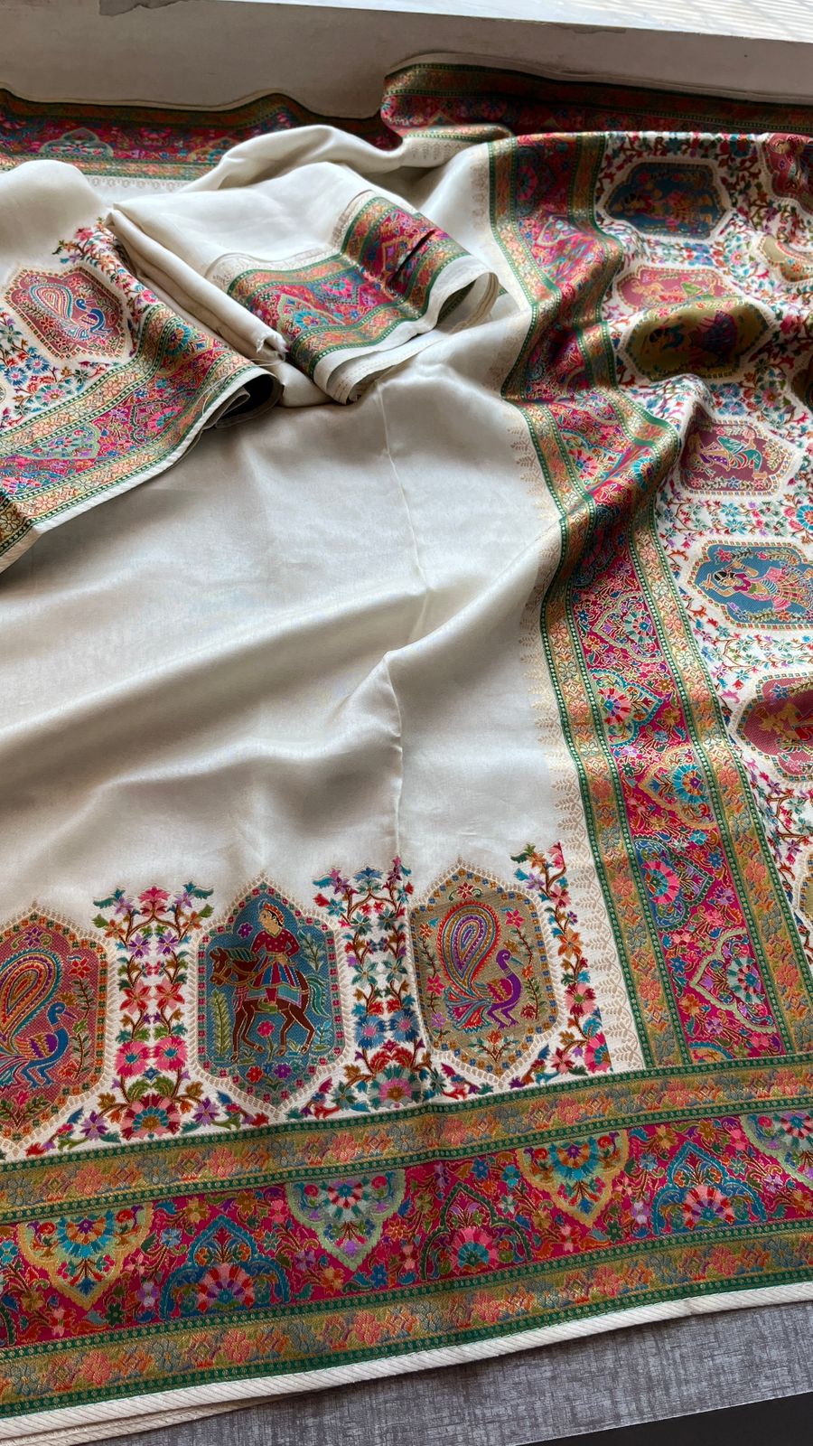 Pure Munga Tussar Silk Saree with Meena Banarasi Weaving