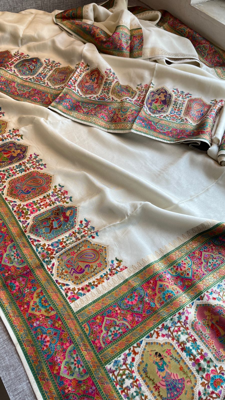 Pure Munga Tussar Silk Saree with Meena Banarasi Weaving