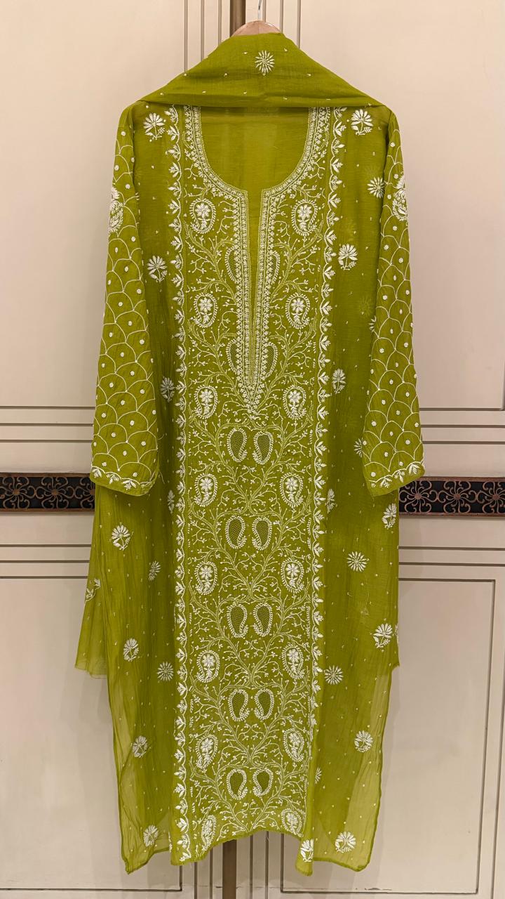 Exquisite Mul Chanderi Kurta Dupatta Set with Pearl & Sequin Detailing