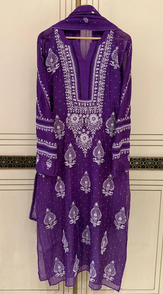 Luxurious Mul Chanderi Kurta Dupatta Set with Pearl & Katdana Embellishments