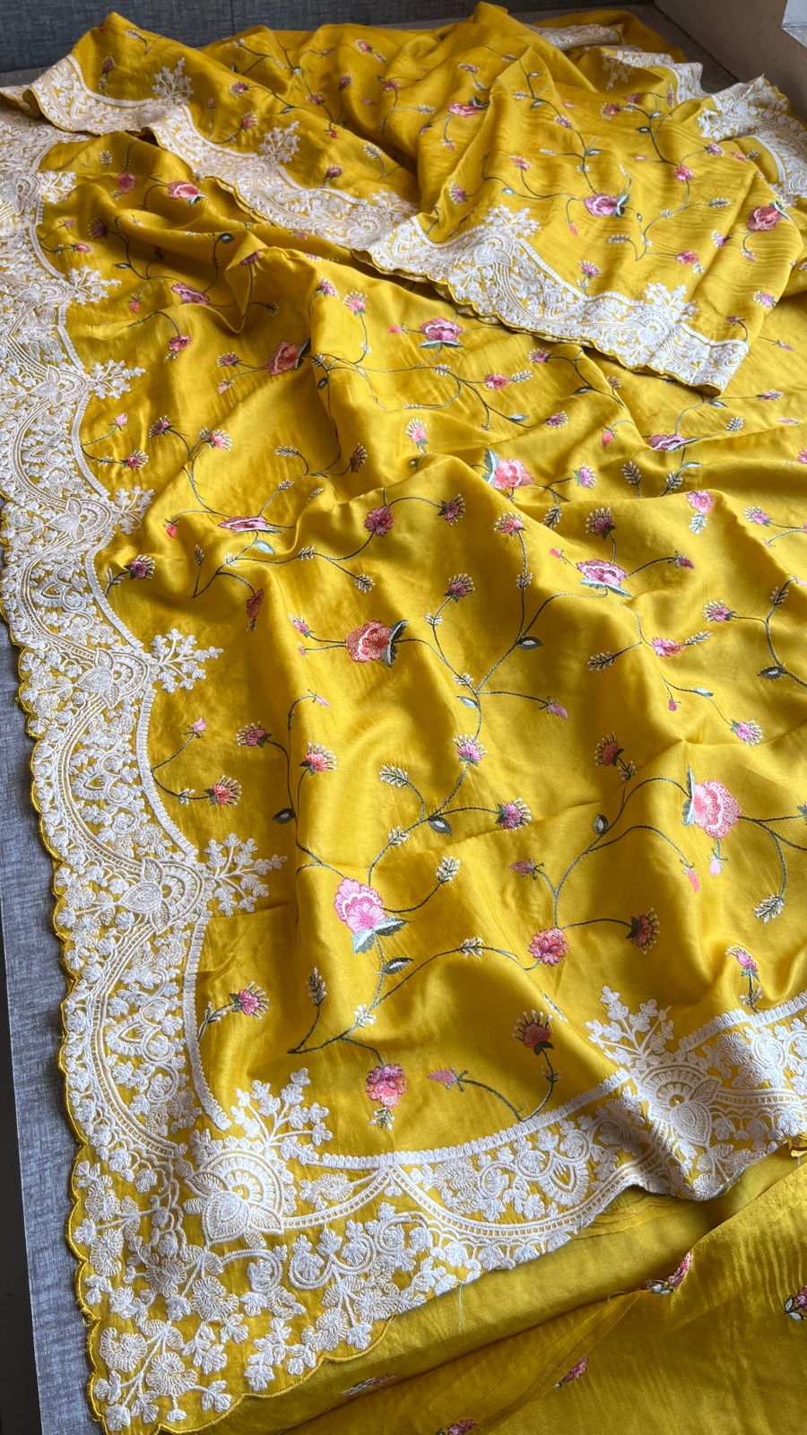 Pure Soft Munga Silk Saree with Multi-Thread Embroidery