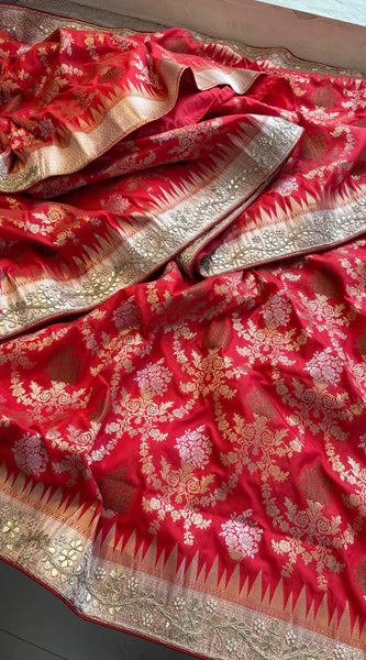 Munga Patola Silk Saree with Gotapatti & Pearl Embroidery