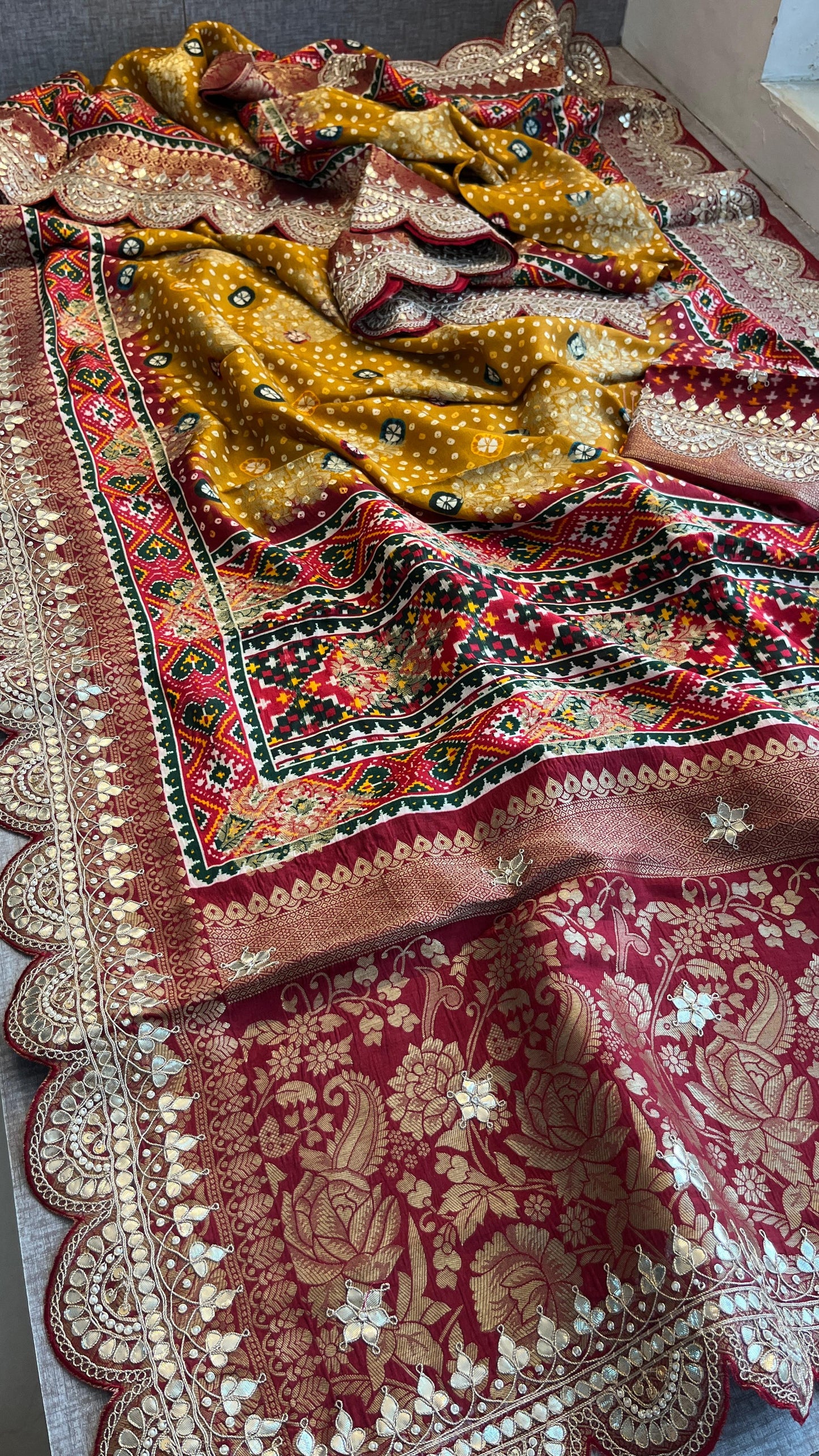 Khaddi Georgette Banarasi Saree with Gotapatti & Pearl Work