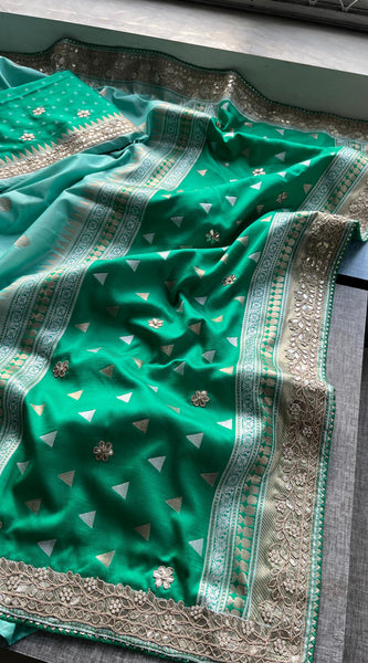 Munga Patola Silk Saree with Gotapatti & Pearl Embroidery