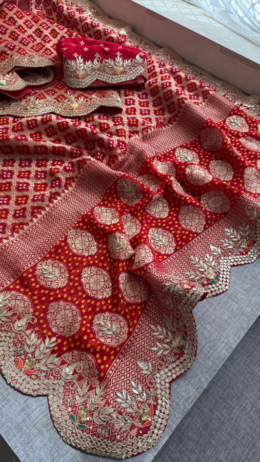 Munga Banarasi Silk Saree with Pearl, Resham & Kutdana