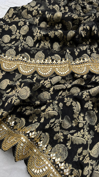 Khaddi Georgette Banarasi Saree with Pearl & Gotapatti Work