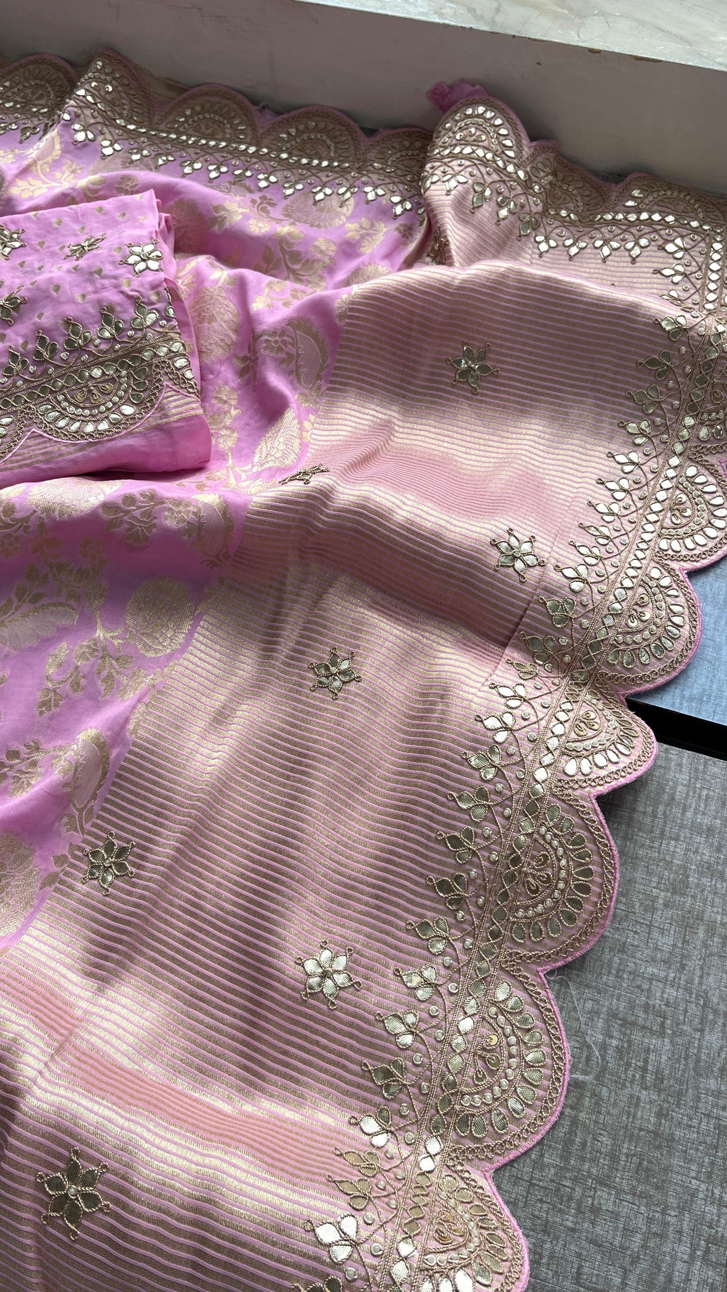 Khaddi Georgette Banarasi Saree with Pearl & Gotapatti Work