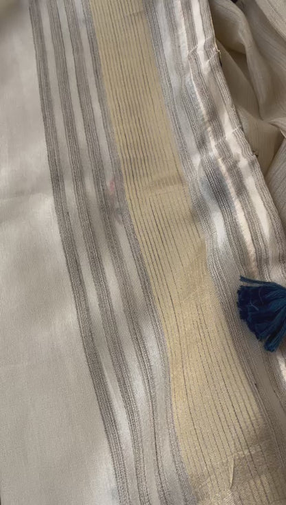 Soft Tussar Saree with Organza Floral Design