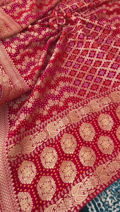 Pure Khaddi Georgette Dupatta with Bandhani Weaving